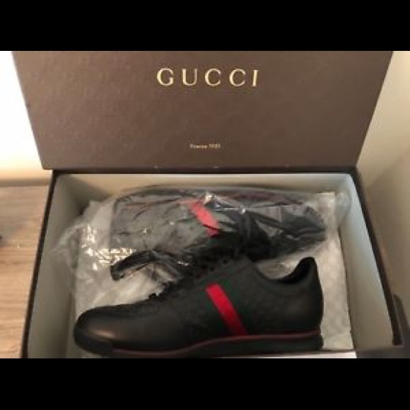black leather gucci sneakers
